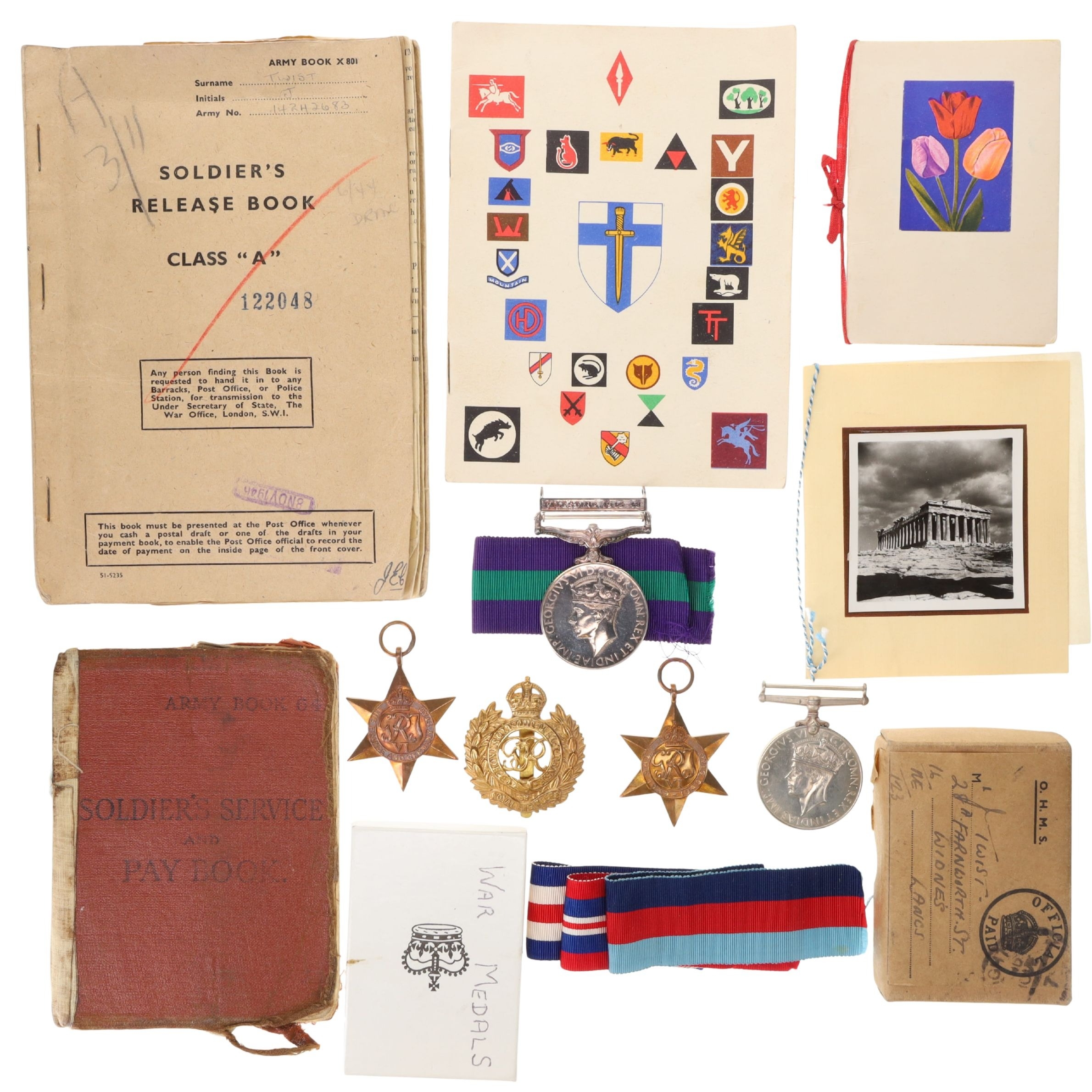 MEDALS & MILITARIA
